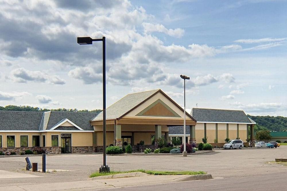 Norwood Inn & Suites Mankato North Mankato Екстер'єр фото
