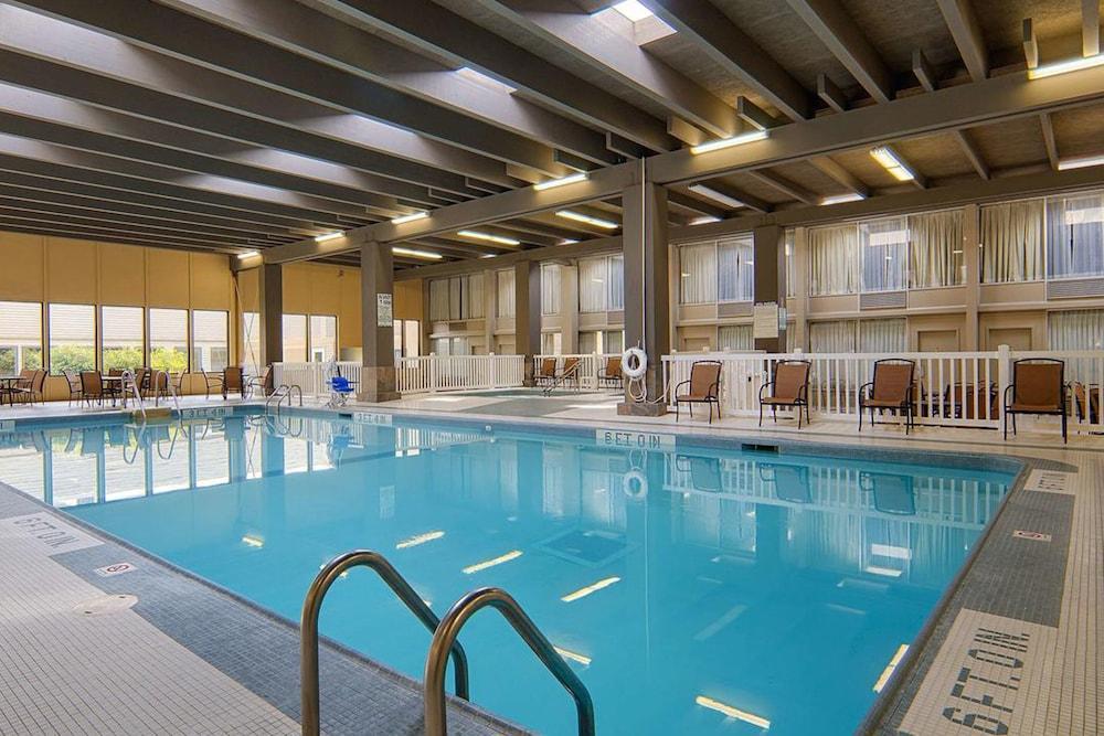 Norwood Inn & Suites Mankato North Mankato Екстер'єр фото