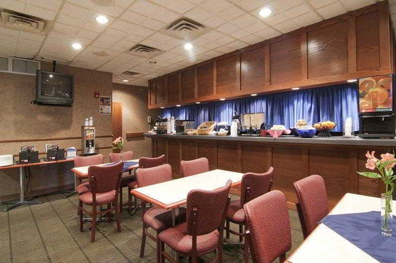 Norwood Inn & Suites Mankato North Mankato Ресторан фото