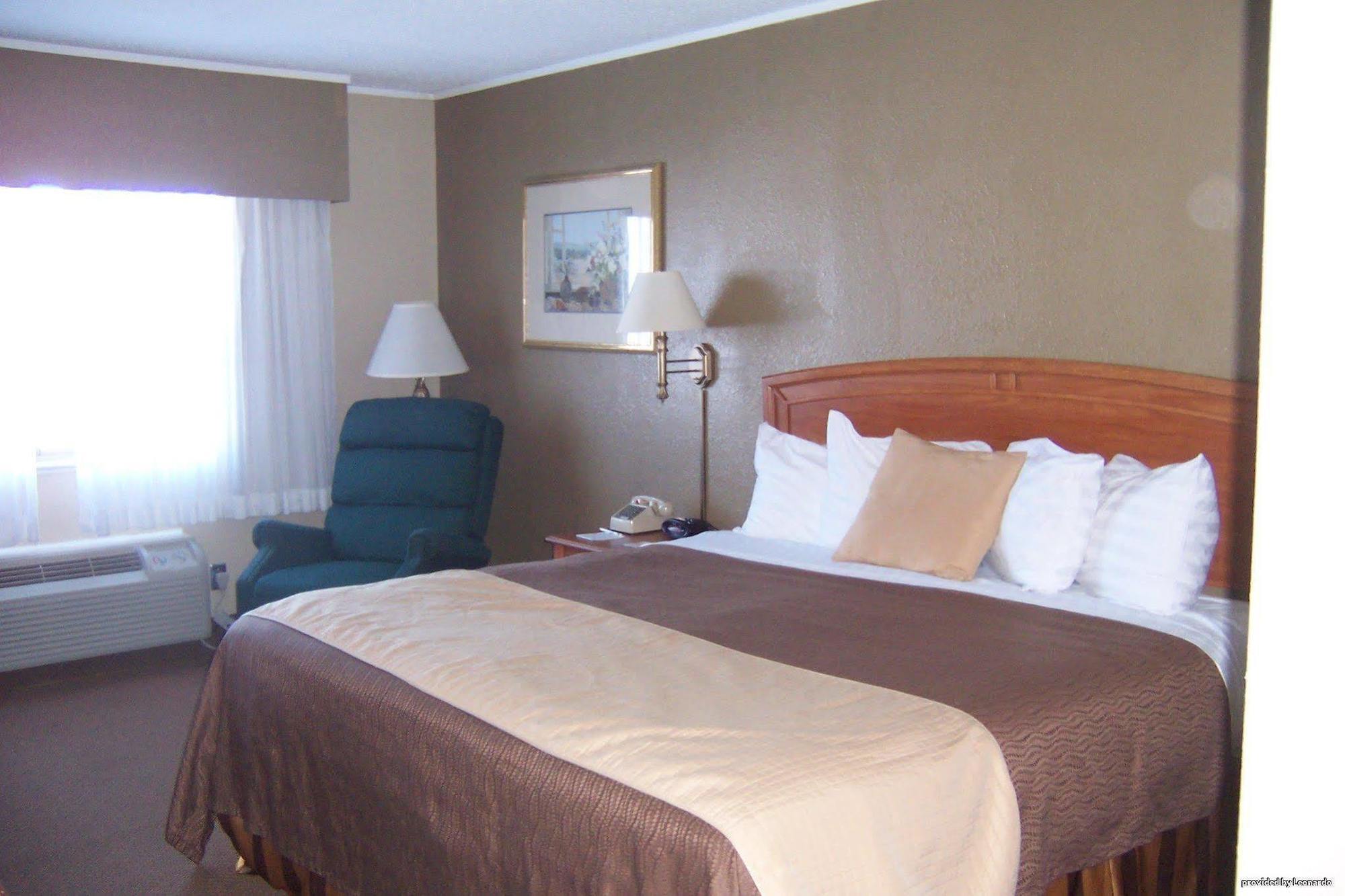 Norwood Inn & Suites Mankato North Mankato Екстер'єр фото
