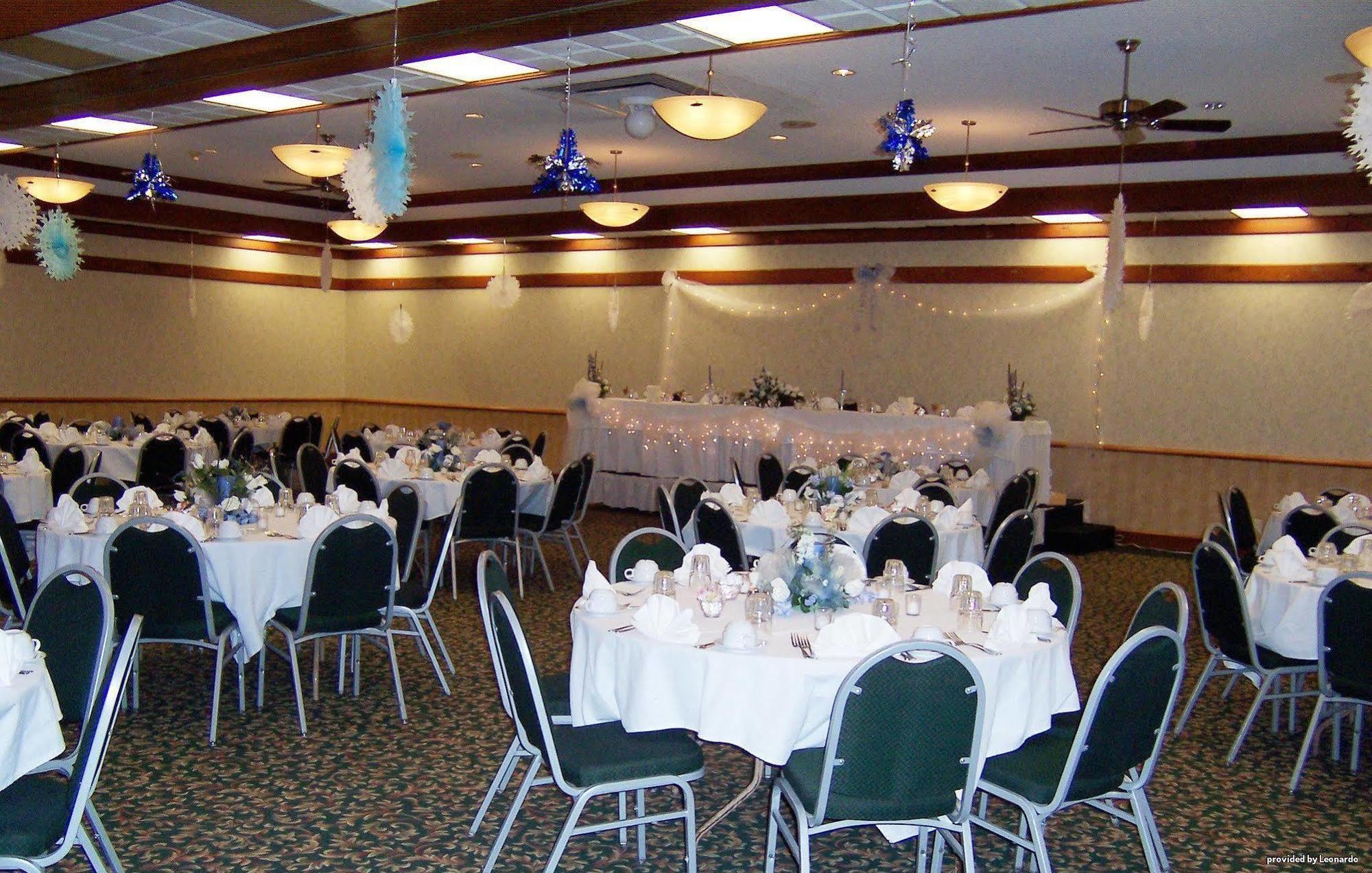 Norwood Inn & Suites Mankato North Mankato Екстер'єр фото