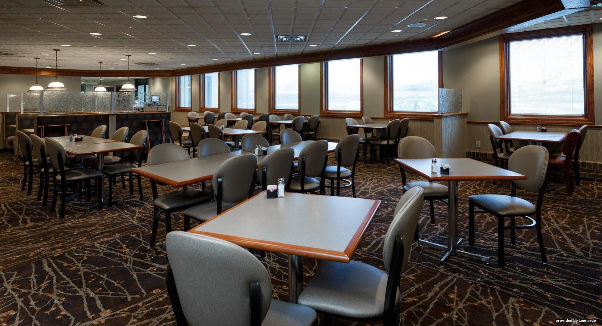 Norwood Inn & Suites Mankato North Mankato Екстер'єр фото
