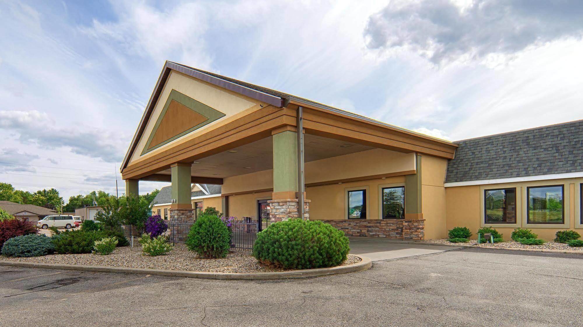 Norwood Inn & Suites Mankato North Mankato Екстер'єр фото