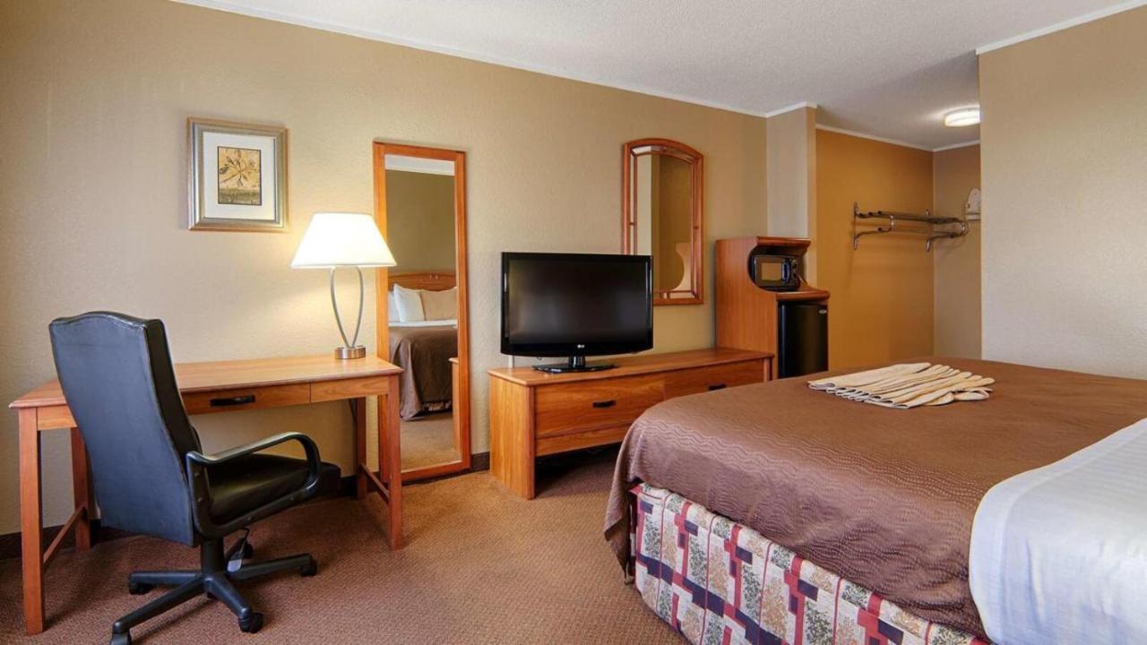Norwood Inn & Suites Mankato North Mankato Екстер'єр фото