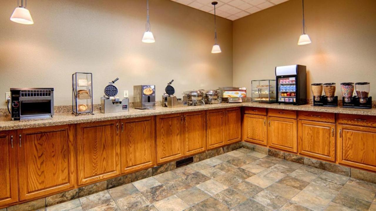 Norwood Inn & Suites Mankato North Mankato Екстер'єр фото