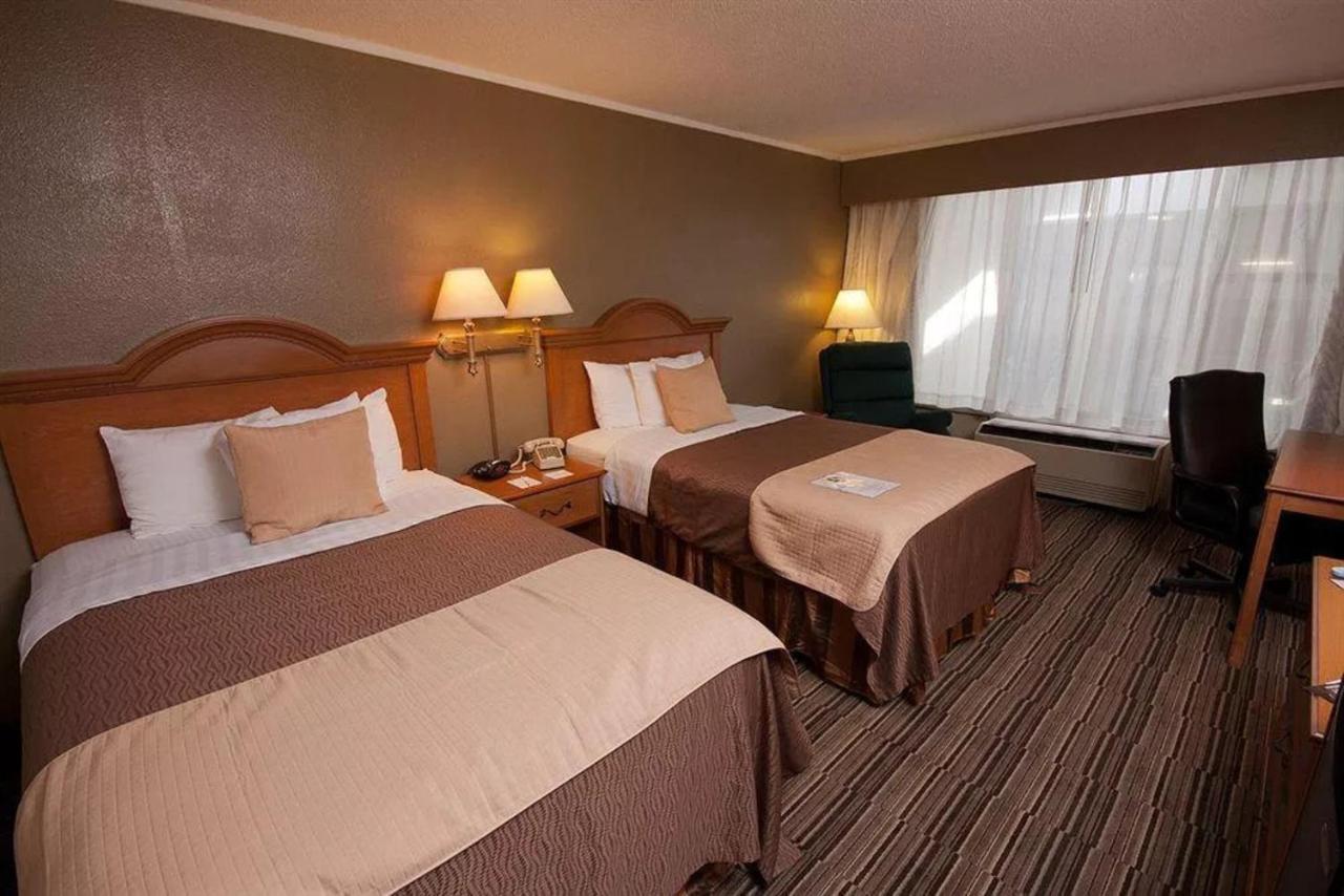 Norwood Inn & Suites Mankato North Mankato Екстер'єр фото