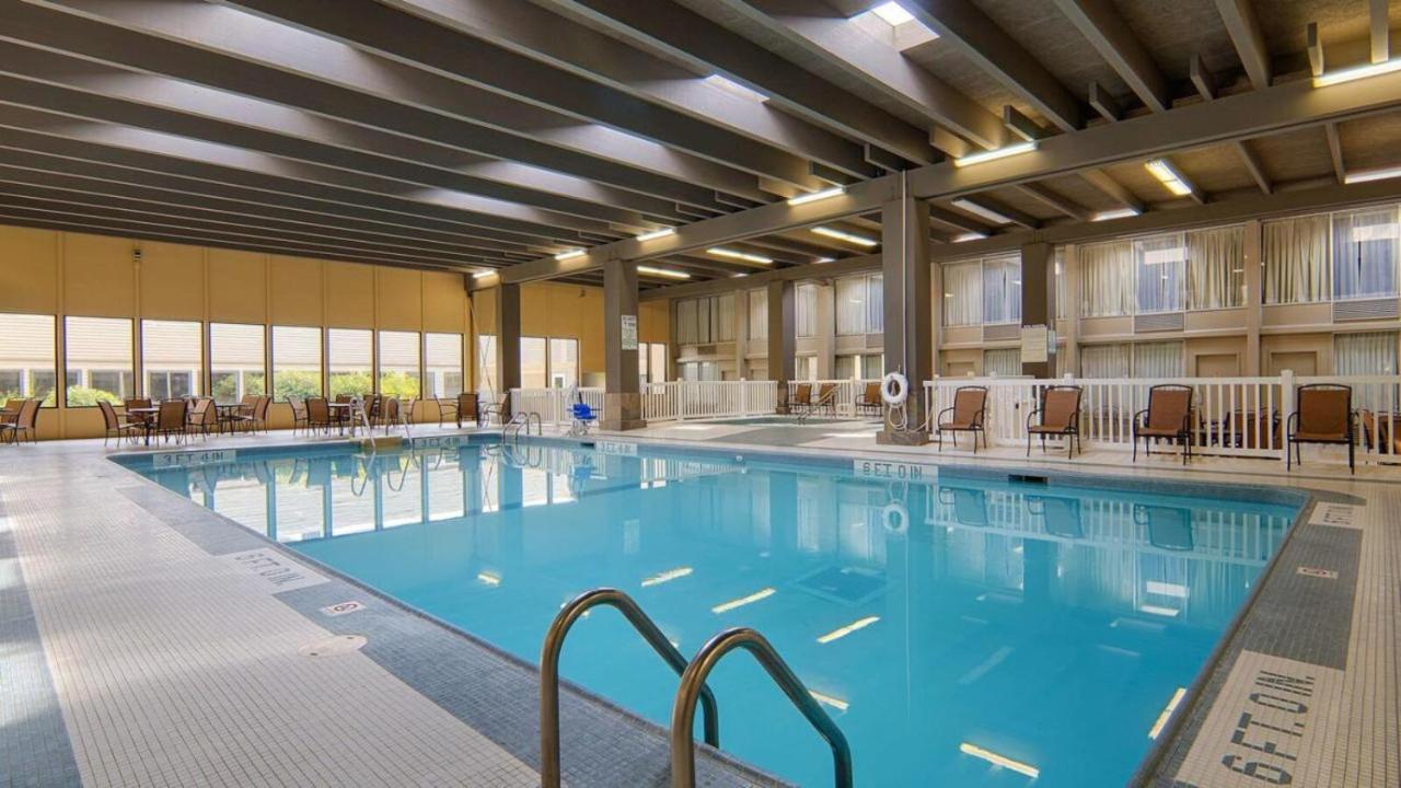 Norwood Inn & Suites Mankato North Mankato Екстер'єр фото